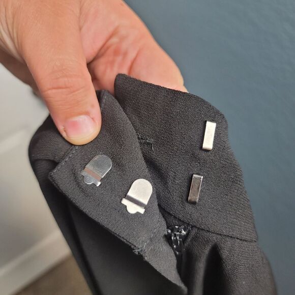 EMMA & OLIVIA Pinstriped Women's Pants - Picture 10 of 11